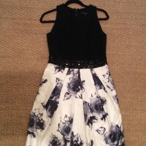 Carmen Marc Valvo Black and White Floral Dress